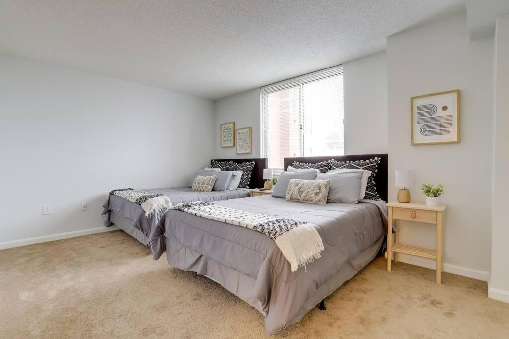 Fantastic 2 Bedroom Condo At Ballston With Gym Arlington Dış mekan fotoğraf