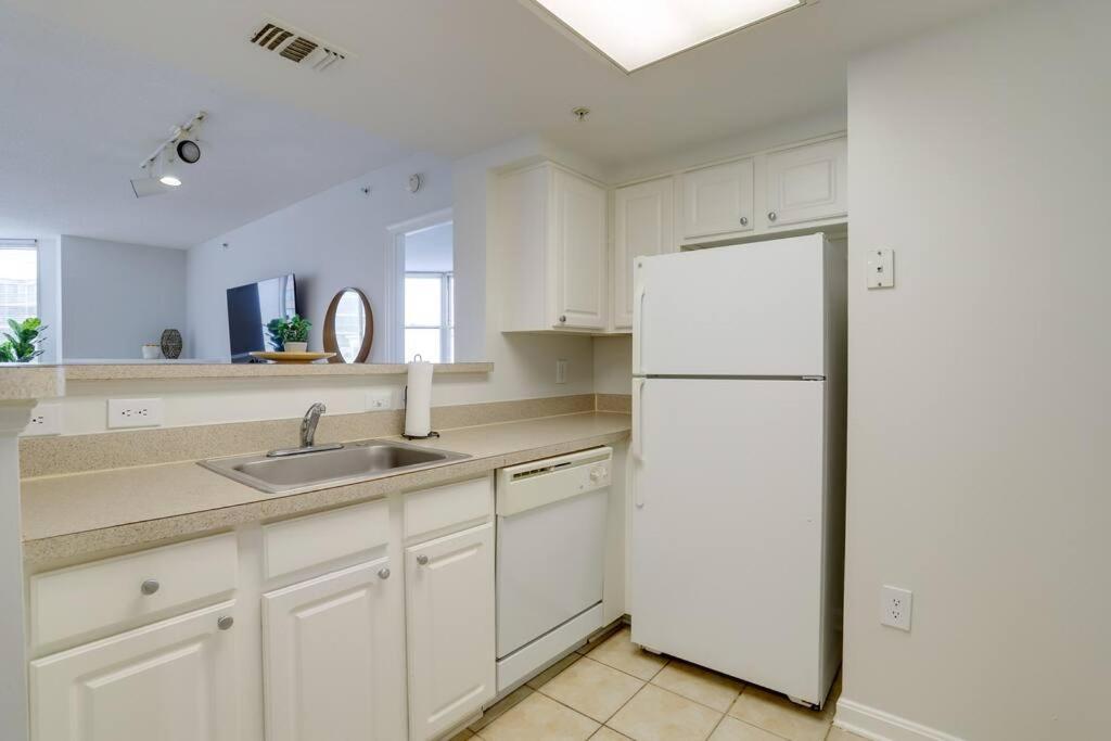 Fantastic 2 Bedroom Condo At Ballston With Gym Arlington Dış mekan fotoğraf