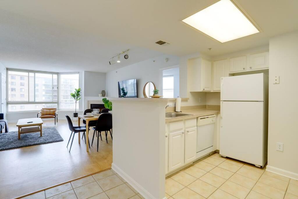 Fantastic 2 Bedroom Condo At Ballston With Gym Arlington Dış mekan fotoğraf